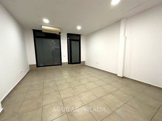 Local comercial en alquiler en Centre - Joan Prim en Granollers