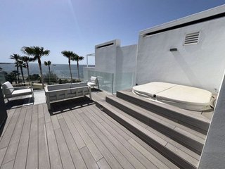 Casa adosada en alquiler en Zona de Seghers en Estepona