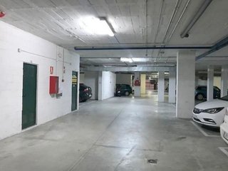 Garaje en alquiler en Los Pacos en Fuengirola