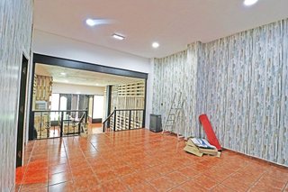 Local comercial en alquiler en La Villa - Bazuelo en Mieres