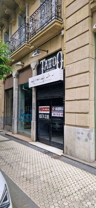 Local comercial en alquiler en Centro en San Sebastián-Donostia