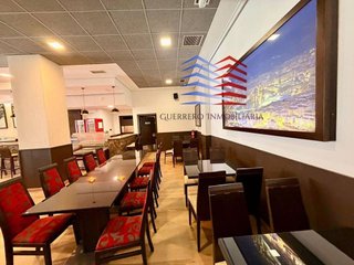 Local comercial en alquiler en As Lagoas en Ourense
