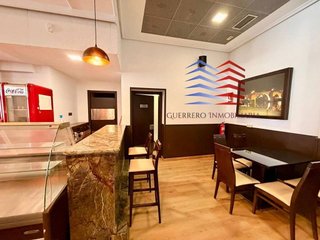 Local comercial en alquiler en As Lagoas en Ourense