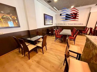 Local comercial en alquiler en As Lagoas en Ourense