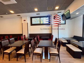 Local comercial en alquiler en As Lagoas en Ourense