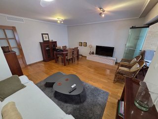 Piso en alquiler en Paus - Poligono San Blas en Alicante