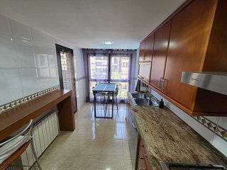 Piso en alquiler en Paus - Poligono San Blas en Alicante