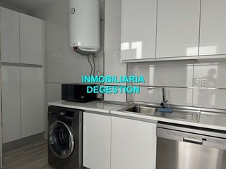 Piso en alquiler en Linares