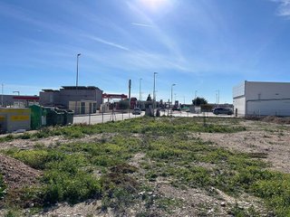 Nave industrial en alquiler en Novelda