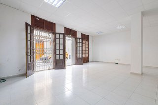 Local comercial en alquiler en San Cristóbal de La Laguna - La Vega - San Lázaro en San Cristóbal de La Laguna