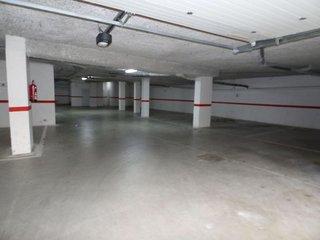 Garaje en alquiler en Medina de Pomar