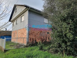 Chalet en venta en Salvaterra de Miño