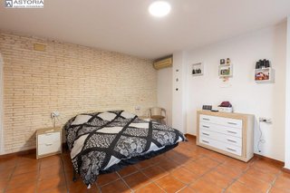 Casa adosada en venta en Ogíjares