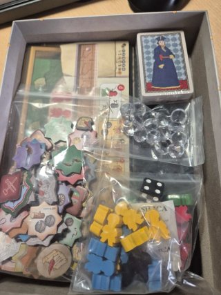 Juego de mesa Red Cathedral y expansión