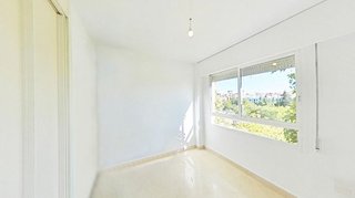 Piso en venta en Piovera - Conde Orgaz en Madrid