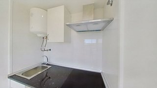 Piso en venta en Piovera - Conde Orgaz en Madrid