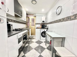 Piso en venta en Parque Victoria Eugenia en Málaga