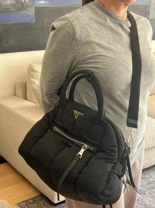 Borsa Prada Bomber Bowling Nero/Blu