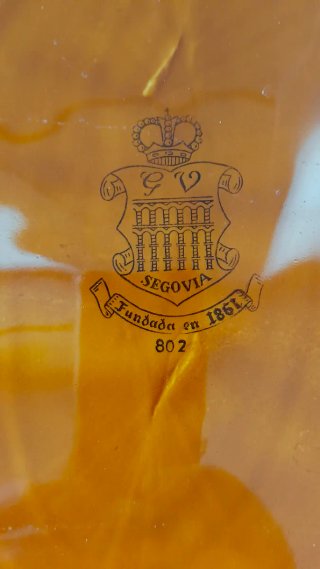 Vajilla de cerámica con forma de pez
