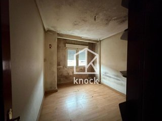 Piso en venta en El Llano en Gijón