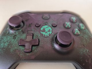 Mando Xbox Sea of Thieves