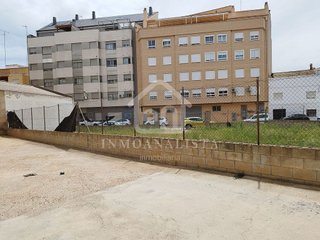 Terreno en venta en Requena