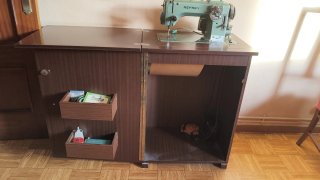 Máquina de coser Refrey Automatica