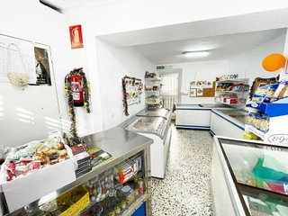 Local comercial en venta en Alcalá de los Gazules