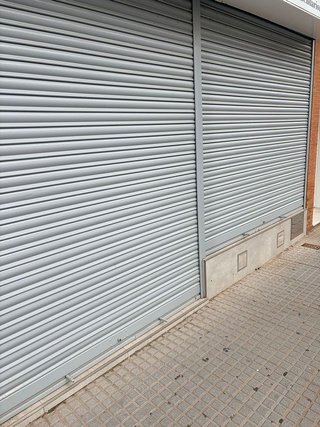 Local comercial en alquiler en Centro - Doña Mercedes en Dos Hermanas