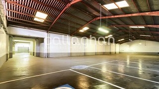 Nave industrial en alquiler en Avenida de la Paz en Xirivella