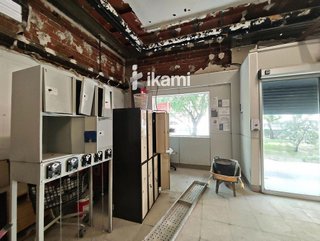 Local comercial en alquiler en Valderas - Los Castillos en Alcorcón