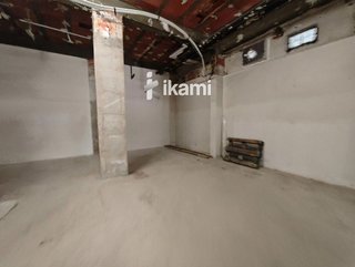 Local comercial en alquiler en Valderas - Los Castillos en Alcorcón