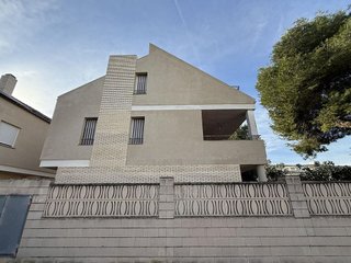 Casa adosada en venta en Doctor Palos - Alto Palancia en Sagunto