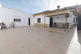 Chalet en venta en Noreste-Granja en Jerez de la Frontera