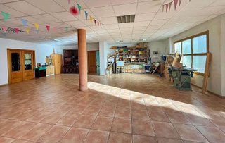 Casa adosada en venta en Pinós