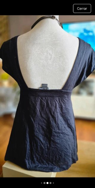 Top Armani Negro