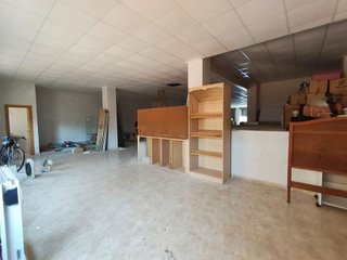 Local comercial en venta en Aspe