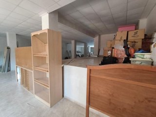 Local comercial en venta en Aspe