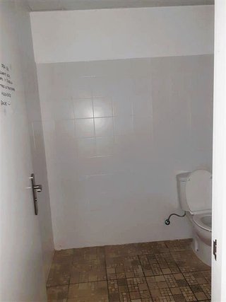 Local comercial en venta en Delicias en Valladolid