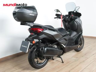 YAMAHA X-MAX 300