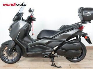 YAMAHA X-MAX 300