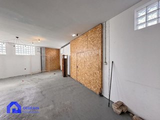 Local comercial en venta en Vallobín - La Florida en Oviedo