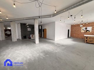 Local comercial en venta en Vallobín - La Florida en Oviedo