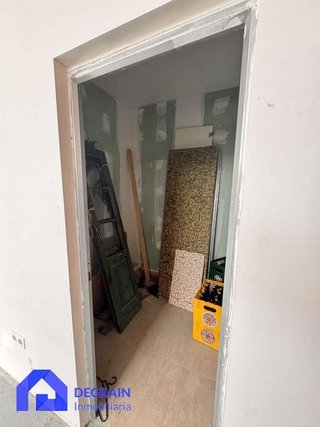 Local comercial en venta en Vallobín - La Florida en Oviedo