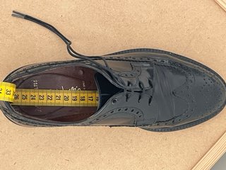 Zapatos Oxford Brogue Negros
