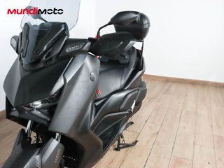 YAMAHA X-MAX 300