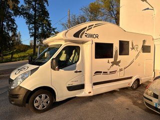 Autocaravana Nacional  Rimor katamarano