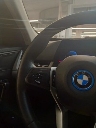 BMW iX1 xDrive30
