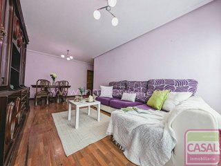 Piso en venta en La Villa - Bazuelo en Mieres