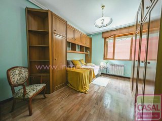 Piso en venta en La Villa - Bazuelo en Mieres